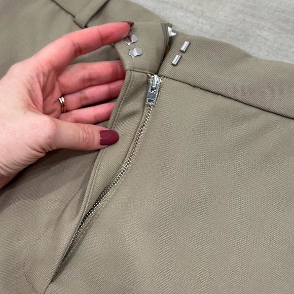 Aritzia Babaton Agency High-Rise Wool Twill Trousers Pants in Taupe Beige Sz 12S - Picture 5 of 16